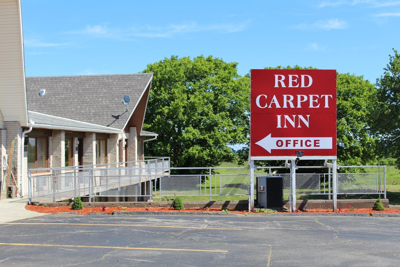 Red Carpet Inn North East Exterior photo